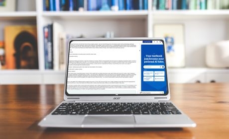 AI Assistants in Databases Available at VŠE